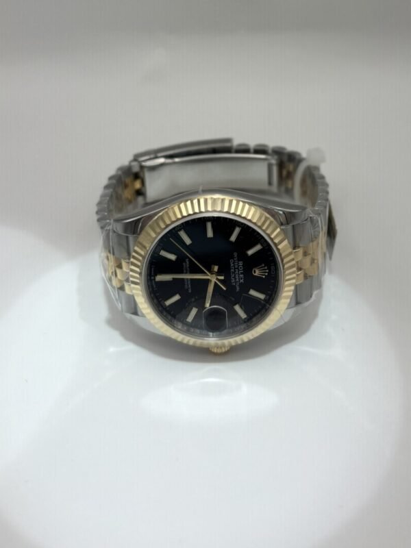 Rolex Datejust 41 Black Dial, Yellow Rolesor Jubilee (Ref. 126333) - Image 3