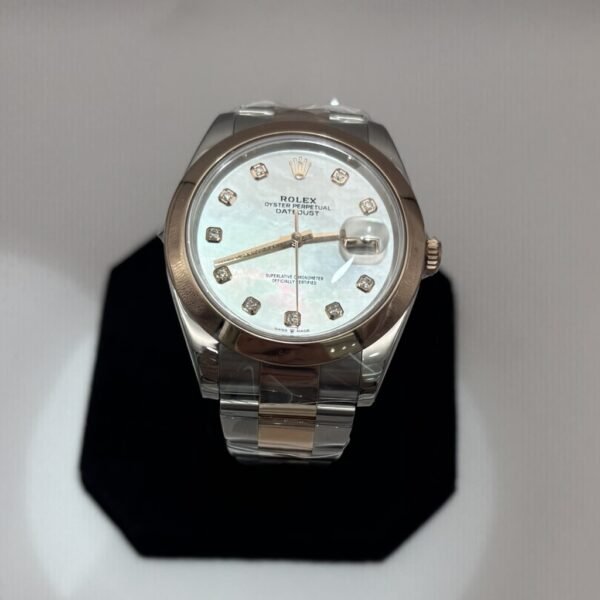 Rolex Datejust 41 – Silver Dial, Everose Rolesor (Ref. 126301)