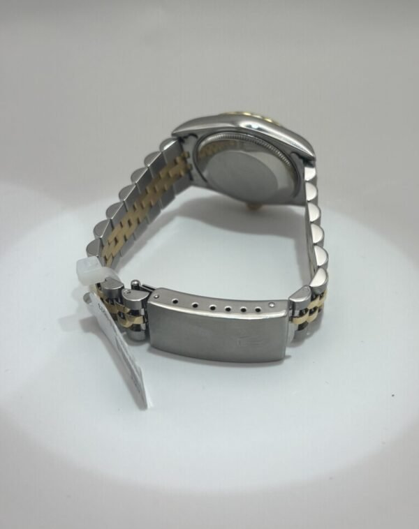 Rolex Lady-Datejust 28 Rolesor (Steel & Yellow Gold) – Champagne Diamond Dial – Jubilee Bracelet – Ref. 279173 - Image 3