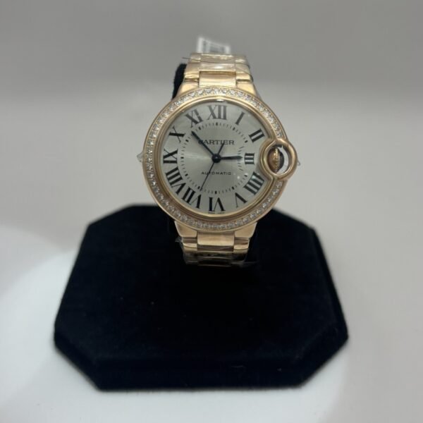 Cartier Ballon Bleu de Cartier – Ref. WJBB0036 (33 mm, 18k Rose Gold, Diamond Bezel)