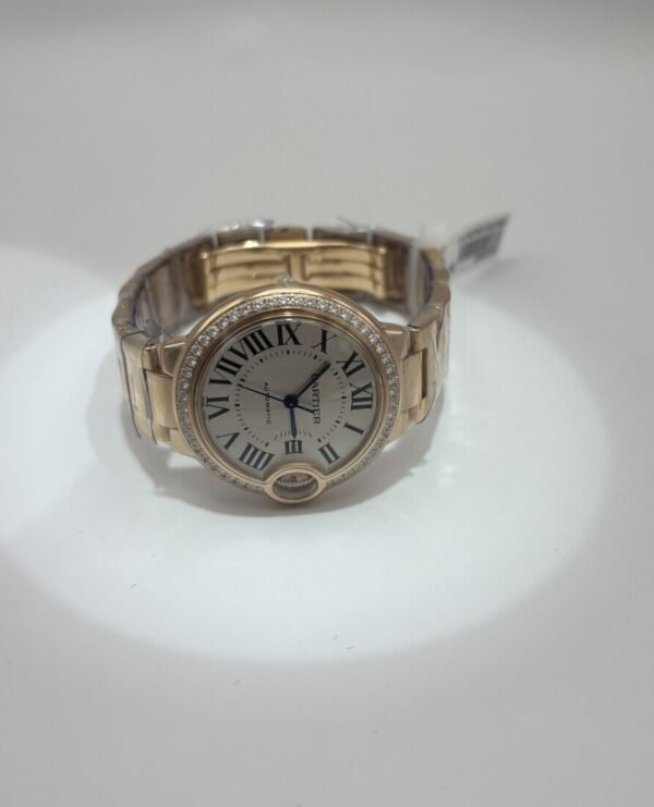 Cartier Ballon Bleu de Cartier – Ref. WJBB0036 (33 mm, 18k Rose Gold, Diamond Bezel) - Image 3