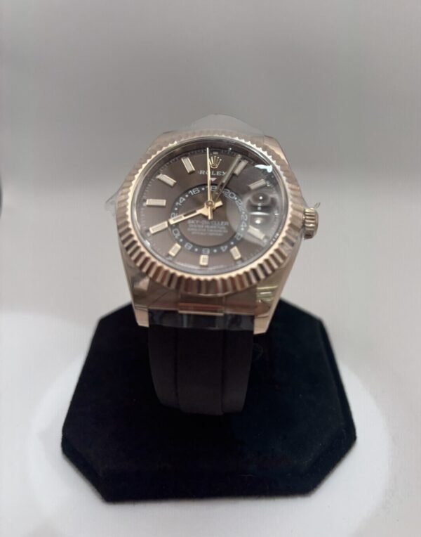 Rolex Sky-Dweller 42 mm (Ref. 326235) 18k Everose Gold Case Oysterflex Rubber Bracelet - Image 2