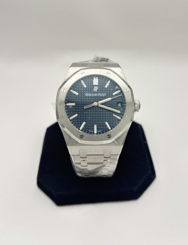 Audemars Piguet Royal Oak Selfwinding 41 mm – Ref. 15500ST.OO.1220ST - Image 2