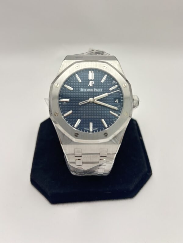Audemars Piguet Royal Oak Selfwinding 41 mm – Ref. 15500ST.OO.1220ST