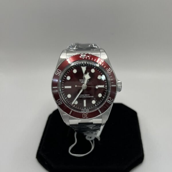 Tudor Black Bay Burgundy – 41mm Steel Case