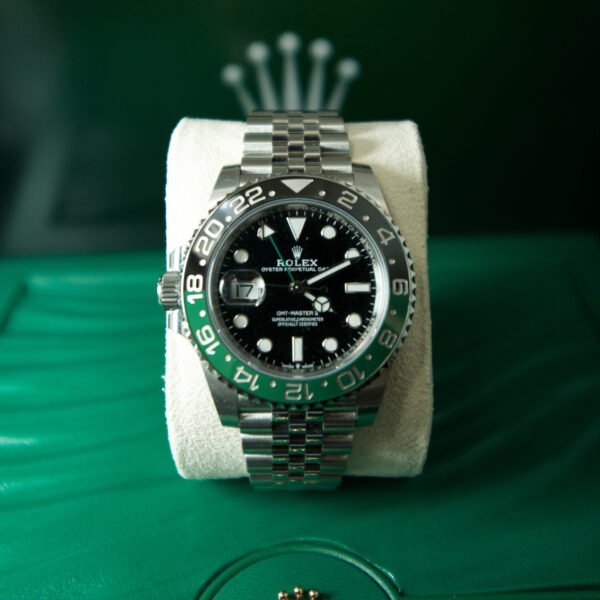 Rolex GMT-Master II “Sprite” – 40 mm Steel Case, Black Dial, Green/Black “Sprite” Bezel (Ref. 126720VTNR)