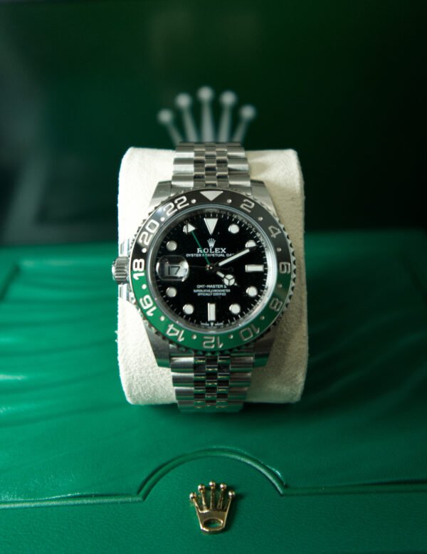 Rolex GMT-Master II “Sprite” – 40 mm Steel Case, Black Dial, Green/Black “Sprite” Bezel (Ref. 126720VTNR)