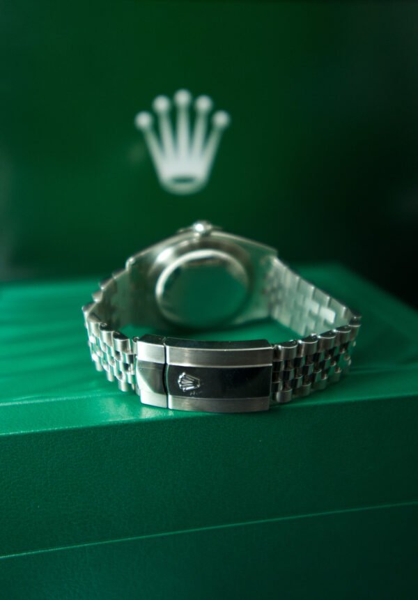 Rolex Datejust 41 mm – Slate Dial, Smooth Bezel, Jubilee Bracelet (Ref. 126300) - Image 3